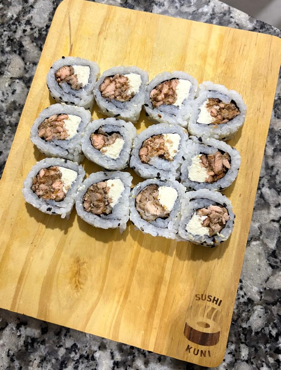 SALMÓN COOCKED (10 PIEZAS)
